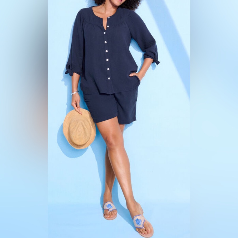 TALBOTS AIRY GAUZE PULL-ON SHORTS Navy Sz Med NWT